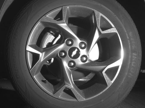 Used 2025 Chevrolet Trax LT w/ LT Convenience Package FWD image 12