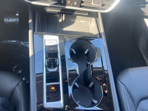 New 2026 Volkswagen Atlas SE AWD/4WD image 16