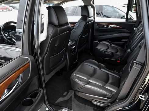 Used 2019 Cadillac Escalade Premium Luxury w/ LPO, Radiant Package RWD image 41