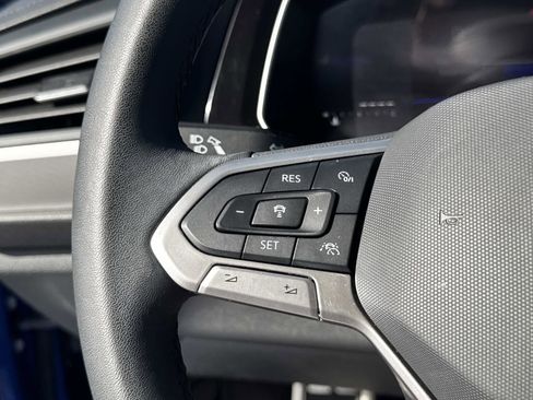 Certified 2024 Volkswagen Jetta Sport image 11