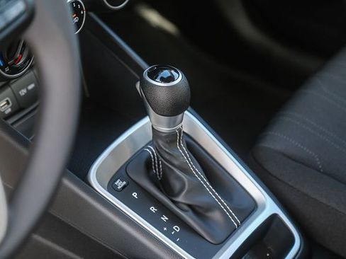 New 2026 Hyundai Venue SE image 22