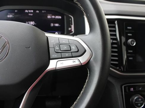 Used 2023 Volkswagen Atlas SE AWD/4WD image 13