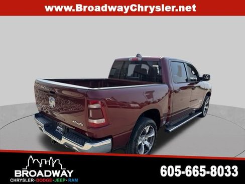 Used 2024 RAM 1500 Laramie AWD/4WD image 6