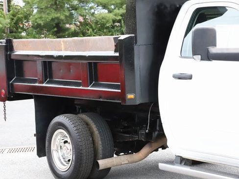 Used 2015 RAM 3500 Tradesman w/ Power & Remote Entry Group image 6