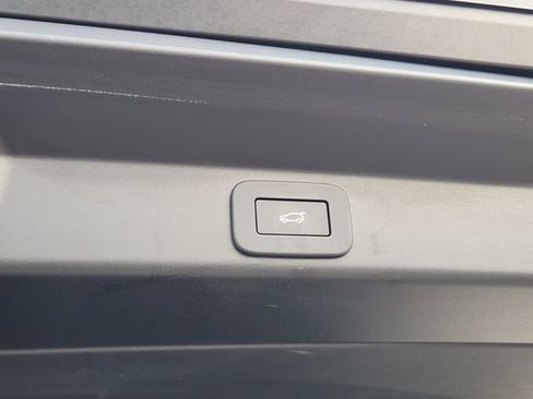 Certified 2025 Land Rover Range Rover Sport Dynamic SE AWD/4WD image 35