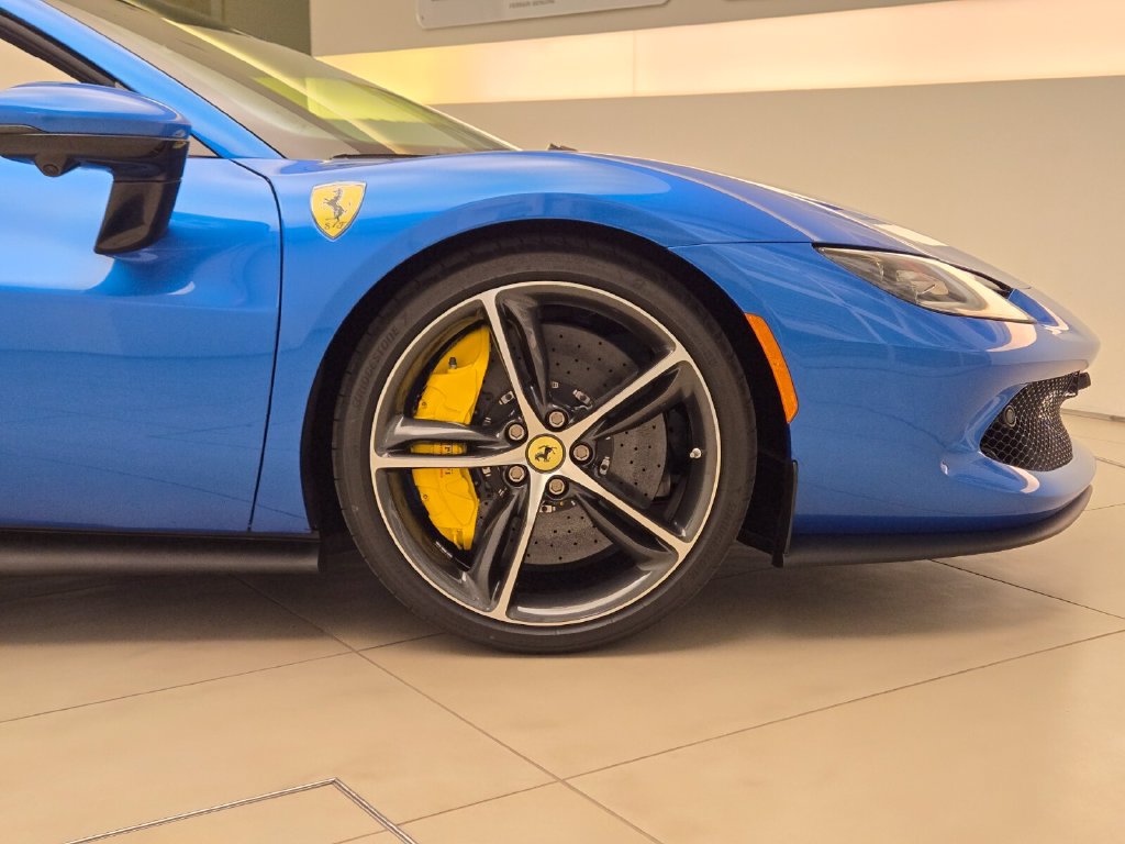 Used 2026 Ferrari 296 GTS RWD image 7