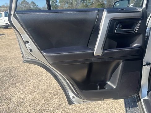 Used 2023 Toyota 4Runner SR5 image 12