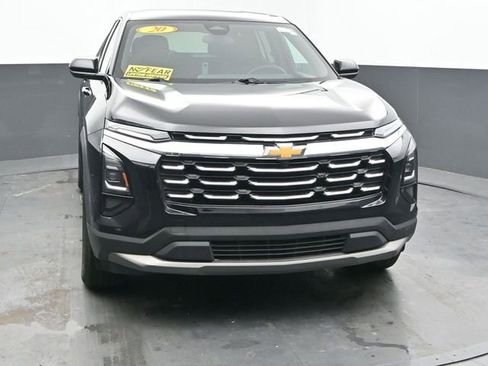 Used 2025 Chevrolet Equinox LT image 4