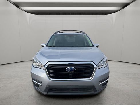 Used 2022 Subaru Ascent Touring image 8