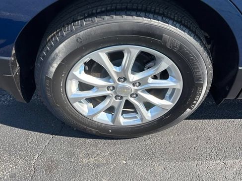 Certified 2021 Chevrolet Equinox LT FWD image 8