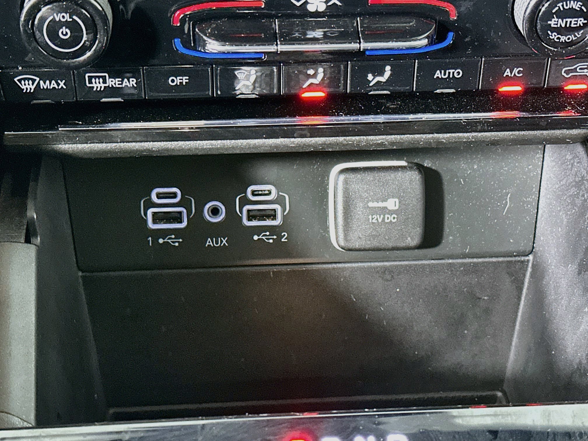 Used 2023 Jeep Grand Cherokee Limited RWD image 26