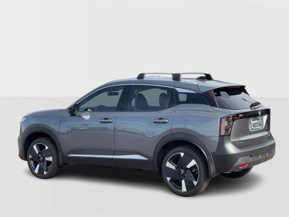 New 2026 Nissan Kicks SR w/ Cold Weather Package