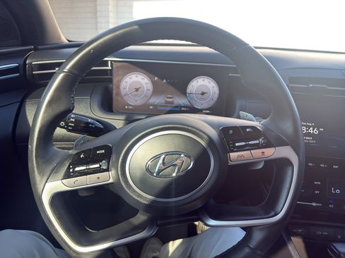Used 2023 Hyundai Santa Cruz SEL Premium AWD/4WD image 17