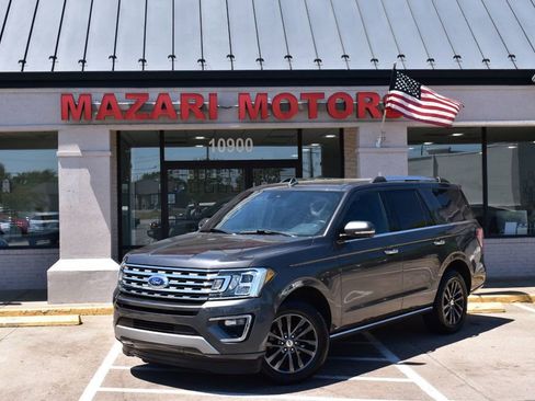 Used 2019 Ford Expedition Limited w/ Equipment Group 301A RWD image 2