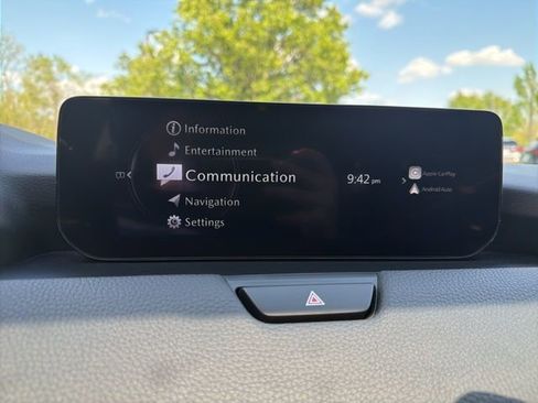 Used 2024 MAZDA CX-90 Plug-In Hybrid w/ Preferred AWD/4WD image 28