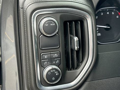 Used 2021 GMC Sierra 1500 Elevation w/ LPO, Elevation Black Package RWD image 11