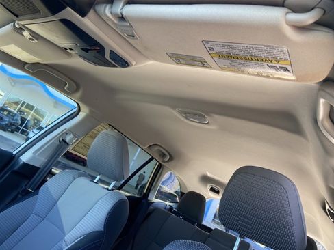 Used 2024 Subaru Outback Premium image 28