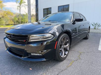 Used 2017 Dodge Charger R/T w/ Plus Group