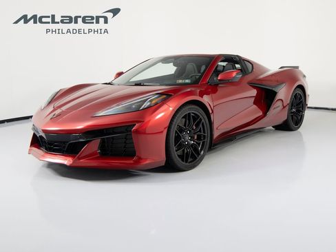 Used 2024 Chevrolet Corvette Z06 image 1