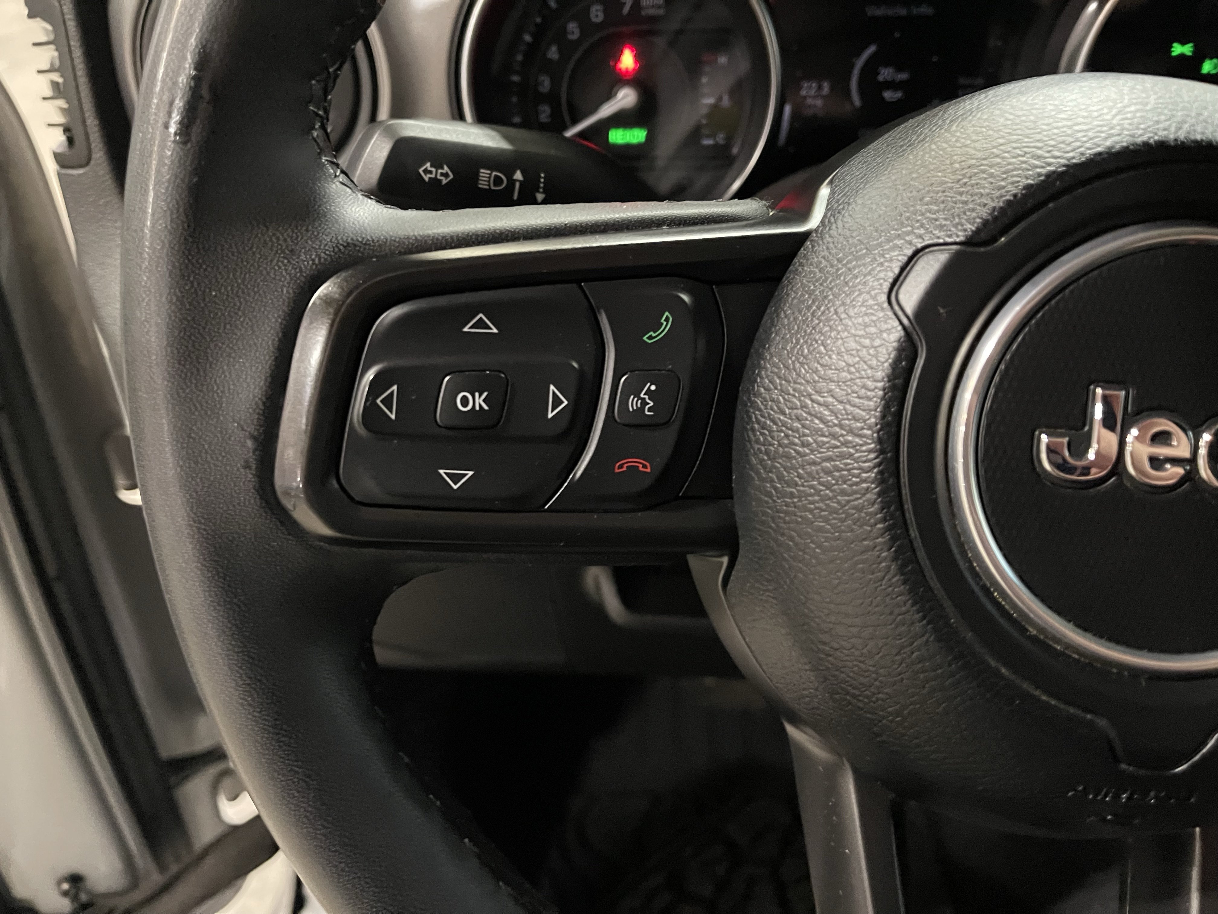 Used 2023 Jeep Wrangler Unlimited AWD/4WD image 22