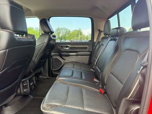 Used 2021 RAM 1500 Laramie w/ Off Road Group AWD/4WD image 16