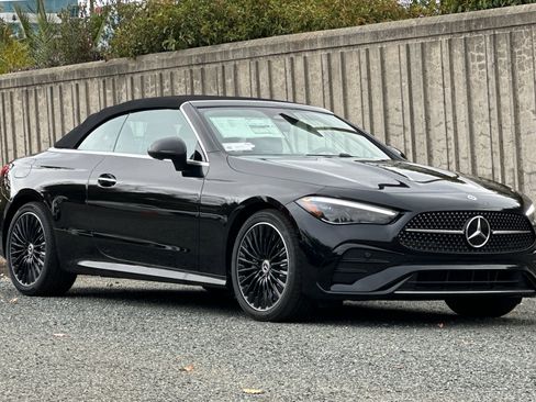 New 2025 Mercedes-Benz CLE 300 4MATIC Cabriolet image 6