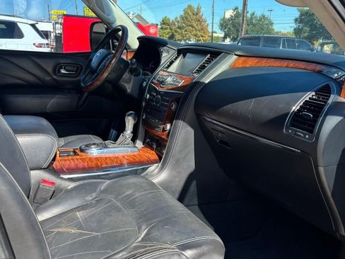 Used 2017 INFINITI QX80 2WD w/ Deluxe Technology Package image 24