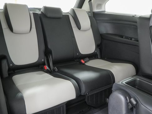 New 2026 Honda Odyssey Elite image 45