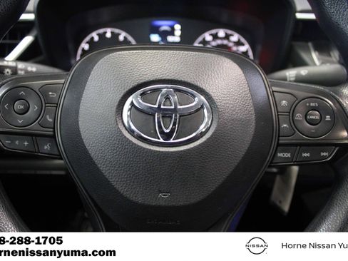 Used 2024 Toyota Corolla LE FWD image 11