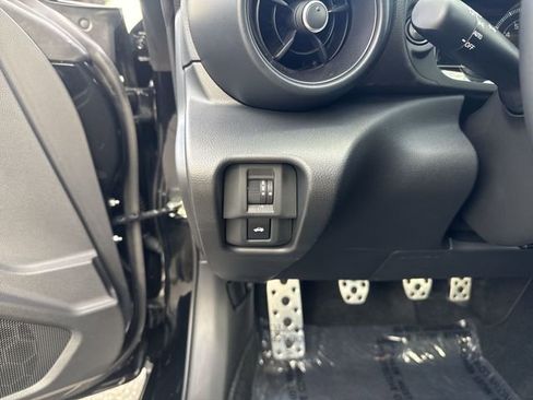 Used 2025 Subaru BRZ tS image 23