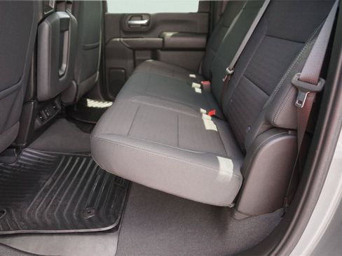 Used 2024 Chevrolet Silverado 2500 Custom w/ Custom Value Package AWD/4WD image 12