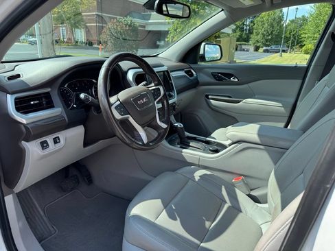 Used 2019 GMC Acadia SLT FWD image 12