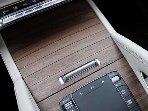 New 2025 Mercedes-Benz GLE 450 4MATIC image 34