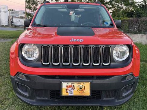 Used 2016 Jeep Renegade Sport w/ Power & Air Group FWD image 3