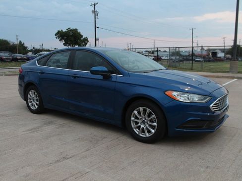Used 2017 Ford Fusion S image 13