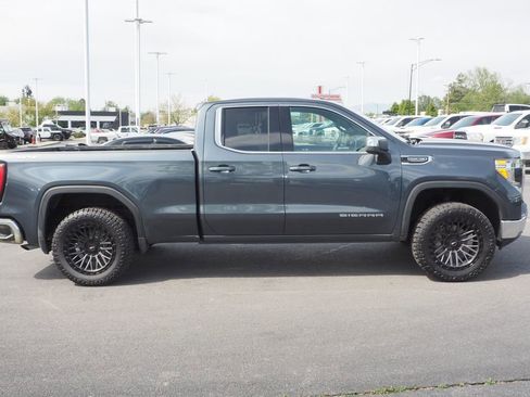 Used 2021 GMC Sierra 1500 SLE w/ Remote Start Package AWD/4WD image 8