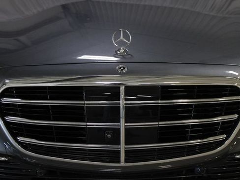 Used 2022 Mercedes-Benz S 500 4MATIC image 31