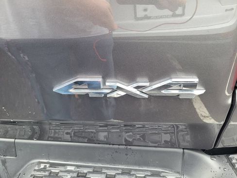 Used 2026 RAM 1500 Laramie AWD/4WD image 10