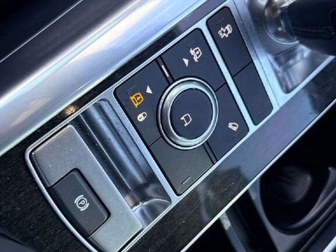 Used 2021 Land Rover Range Rover Sport HSE Silver Edition image 22