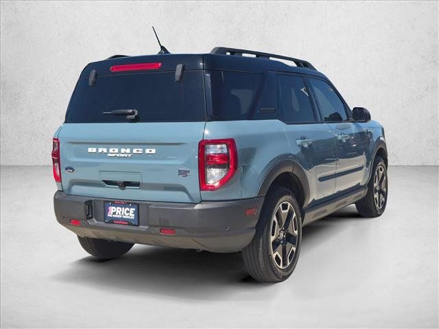 Used 2023 Ford Bronco Sport Outer Banks w/ Tech Package AWD/4WD image 5