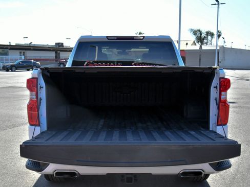 Used 2021 Chevrolet Silverado 1500 Custom RWD image 34