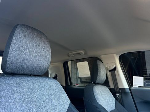 New 2026 Ford Maverick XLT FWD image 15