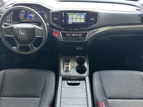 Used 2021 Honda Passport Sport image 4