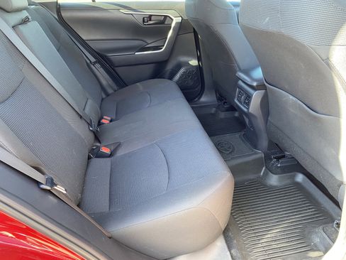 Used 2025 Toyota RAV4 LE FWD image 14