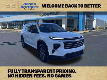 Used 2026 Chevrolet Traverse LT