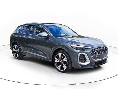 New 2025 Audi SQ5 Prestige