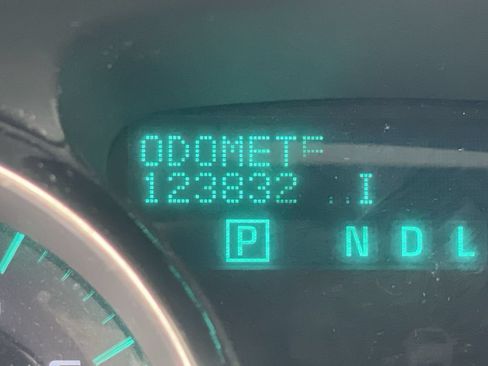 Used 2017 Buick Enclave Premium w/ Experience Buick Package AWD/4WD image 13