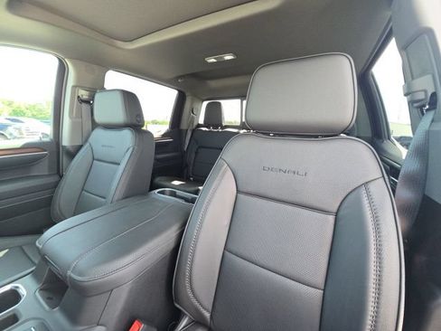 Used 2026 GMC Sierra 1500 Denali w/ Technology Package AWD/4WD image 24