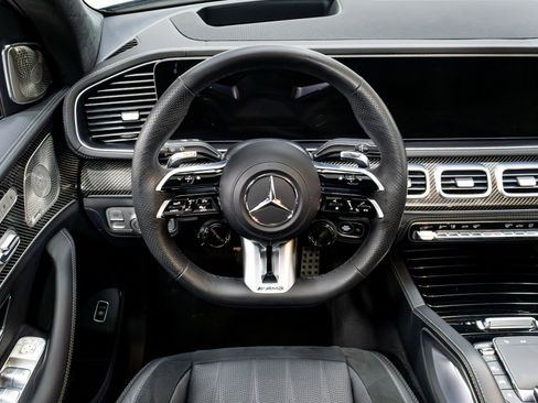 Used 2024 Mercedes-Benz GLS 63 AMG 4MATIC image 60