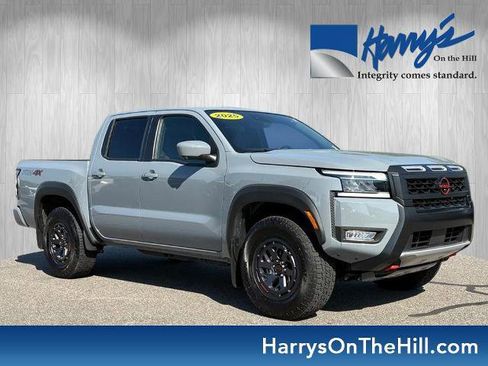 Used 2025 Nissan Frontier PRO-4X w/ Pro Convenience Package AWD/4WD image 1